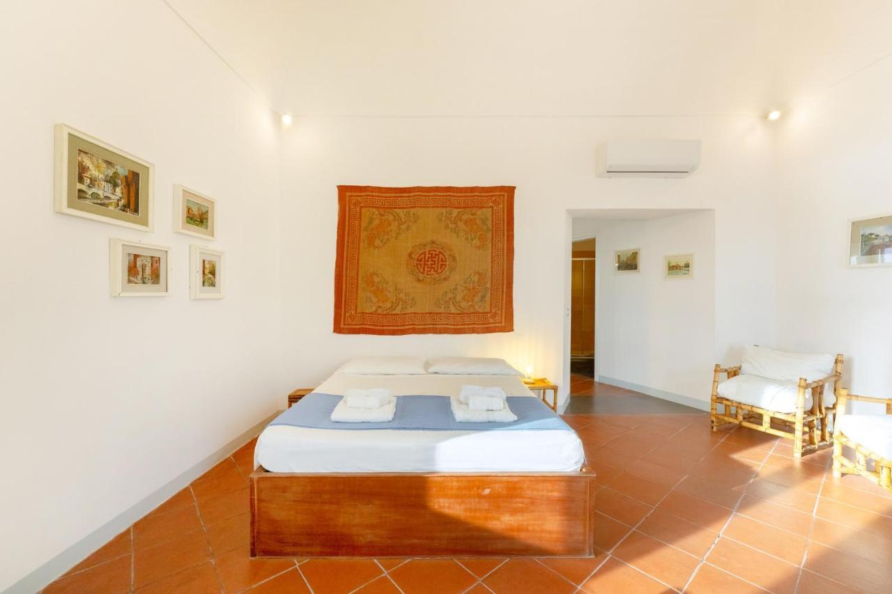 Torretta Corricella- Punta Pizzaco Apartment Прочида Екстериор снимка